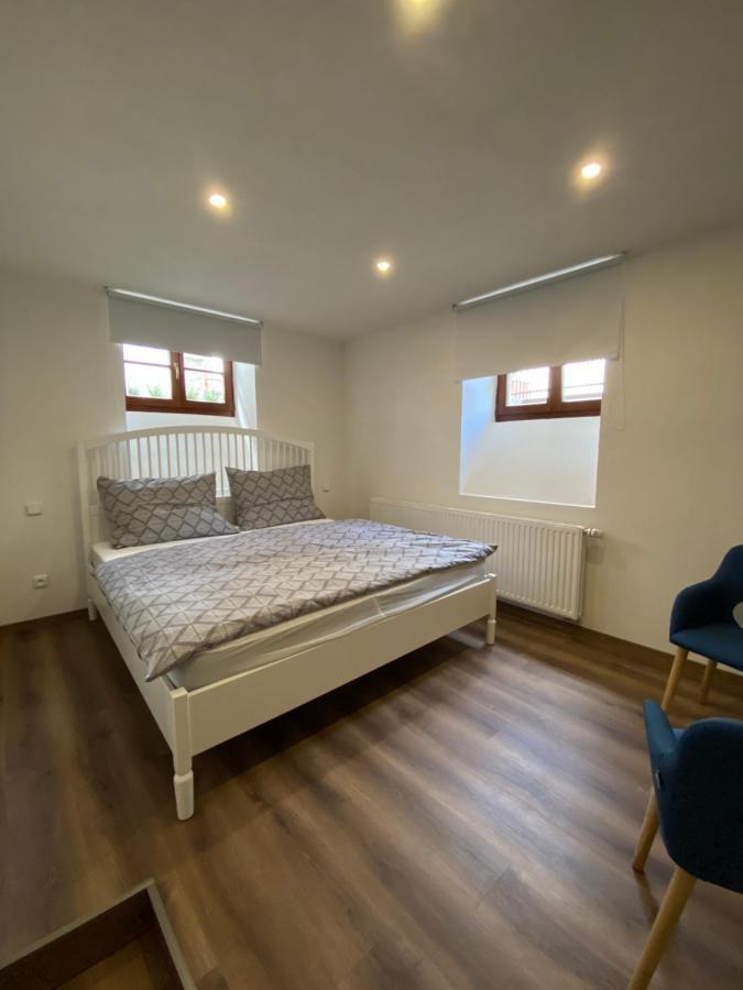 Apartmany V Ulicce Frymburk Exterior photo